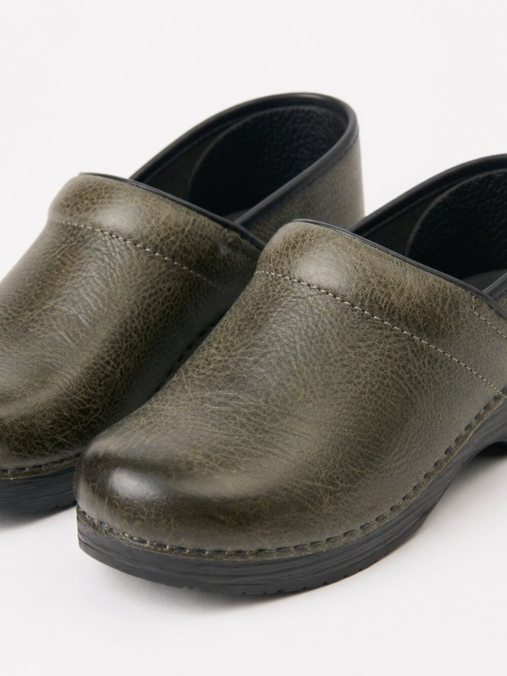Dansko Professional Clogs Olive Green Leather Womens Sz 38 Comfort Nursing Shoes